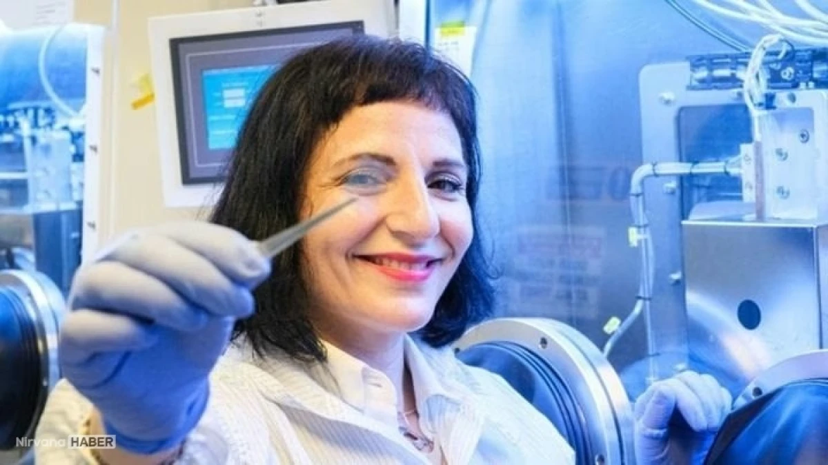 Saç telinden 10 bin kat daha ince güneş paneli icat edildi