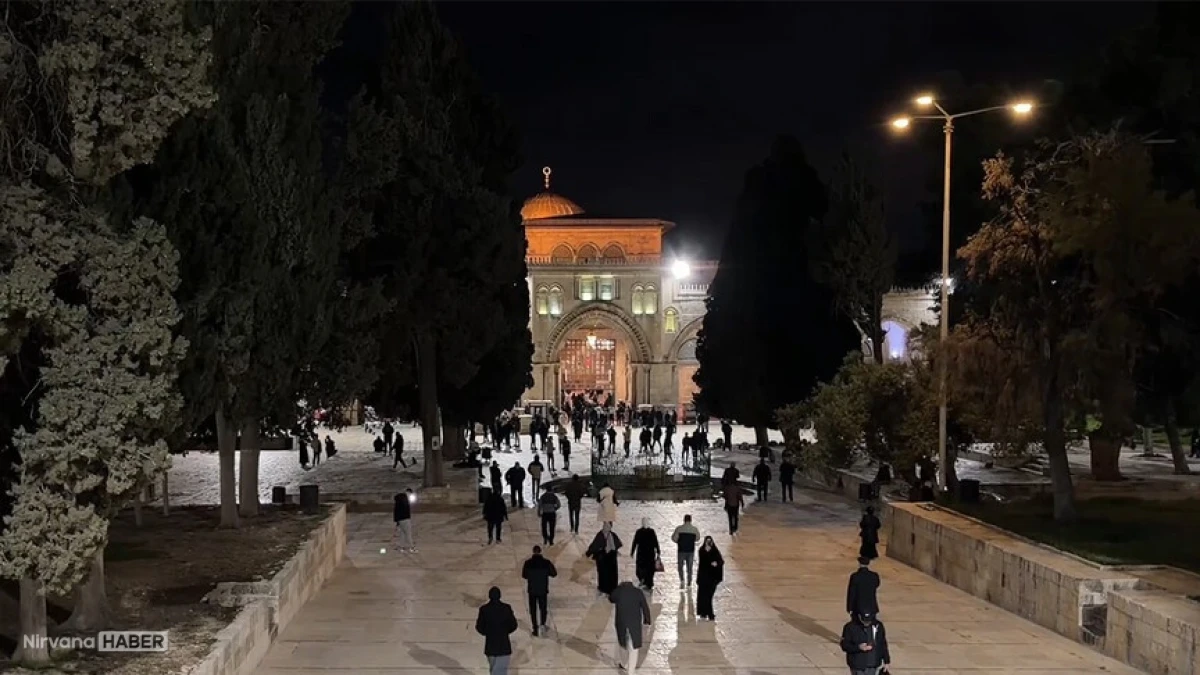 Mescid-i Aksa 41 gün sonra ilk kez açıldı: Fanatik Yahudiler 'baskın' çağrısı yaptı