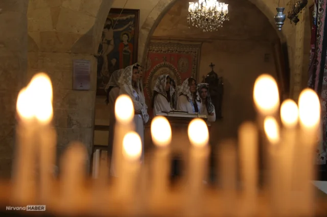Mardin'de Paskalya ayini: Kırklar Kilisesi'nde barış mesajları