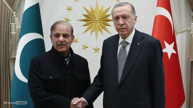 Cumhurbaşkanı Erdoğan, Pakistan Başbakanı Şerif ile telefonda görüştü