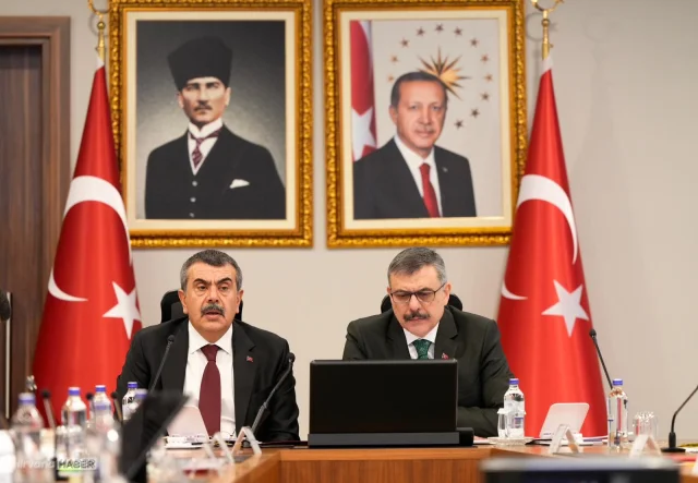 İçişleri Bakanlığındaki "okul güvenliği" toplantısı başladı