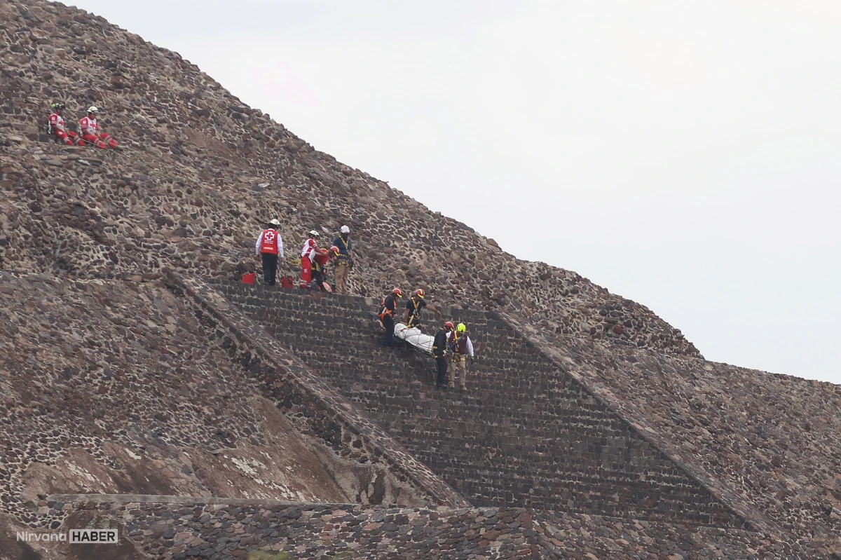 Meksika’daki Teotihuacan piramitlerinde silahlı saldırı düzenlendi.