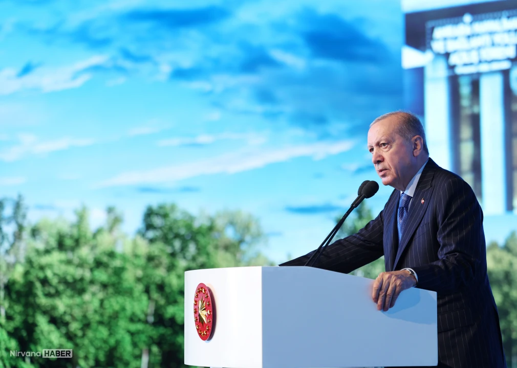 Cumhurbaşkanı Erdoğan: "Sizin hayal bile edemeyeceğiniz eserleri sunduk"
