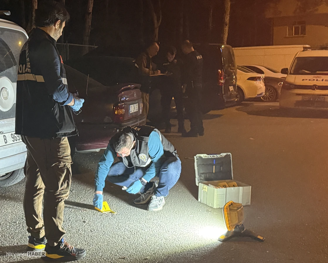 Denizli'de trafikte çıkan kavgada 2 kişi bıçakla yaralandı