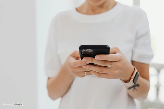İlişkisi olanların Google’da gizlice arattığı en popüler sorular