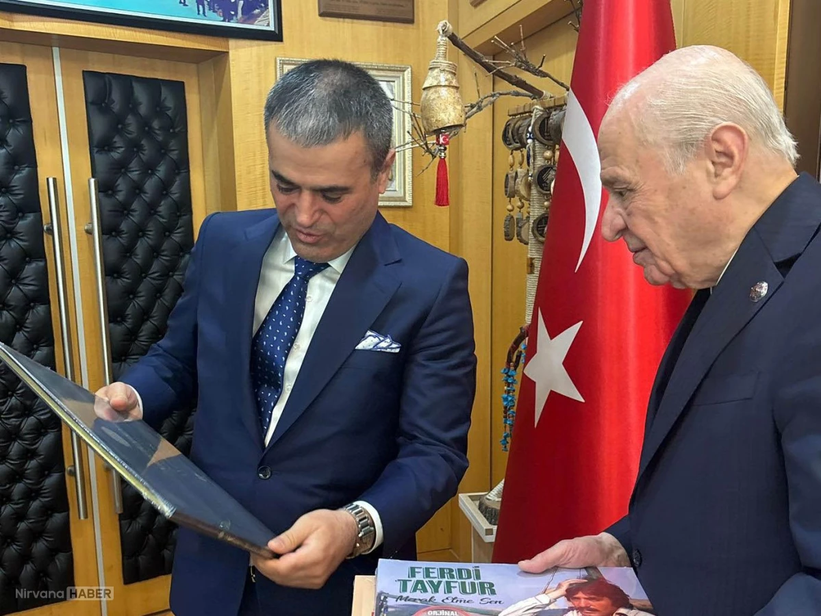 Devlet Bahçeli: "Uzak Şehir dizisini kaçırmadan izliyorum"