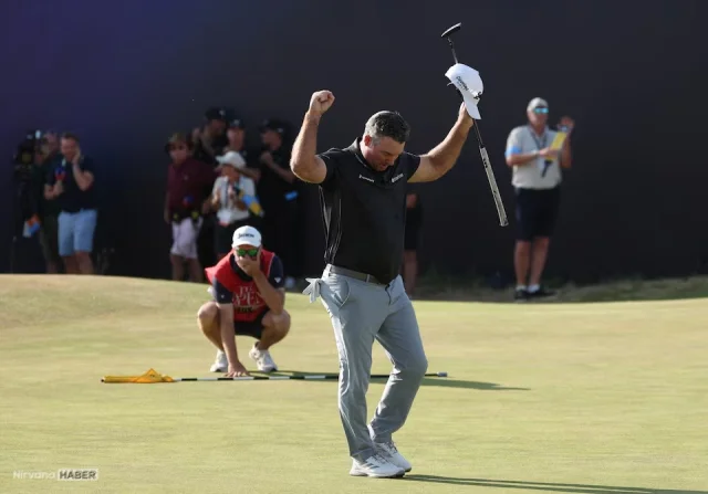 Ryan Fox 154. British Open golf turnuvasında tarihi bir zafer elde etti