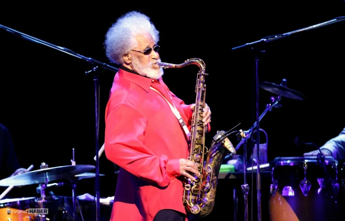 Caz dünyasının acı kaybı: Usta saksafoncu Sonny Rollins 95 yaşında hayata veda etti