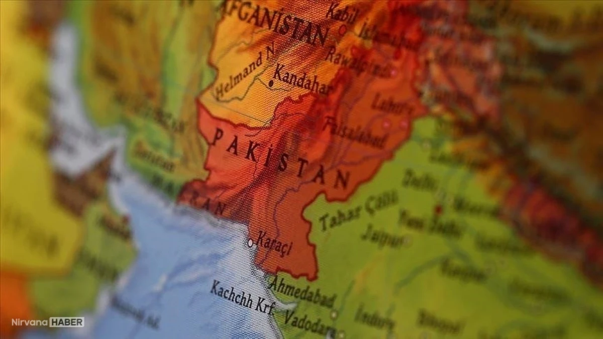 Pakistan-Afganistan geriliminde ağır kayıp: 761 kişi hayatını kaybetti