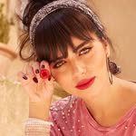 Azza Zarour 