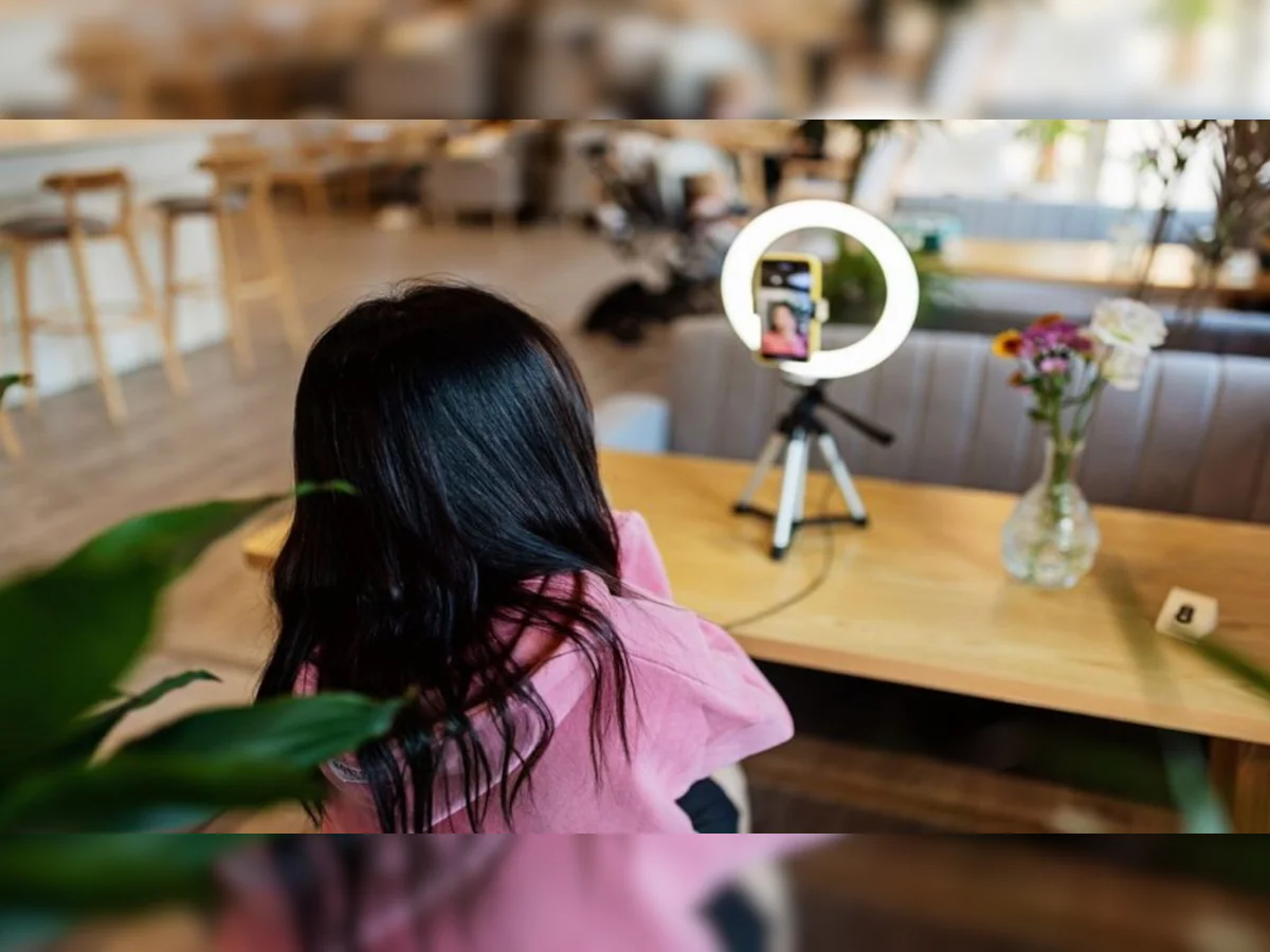 As influencer marketing evolves, will companies and agencies experiment with new content tools such as bots?