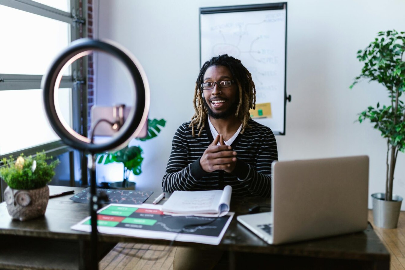 3 emerging influencer trends that marketers should watch