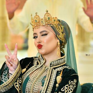 أميمة الغاشي  💜 Oumaima Elghachi