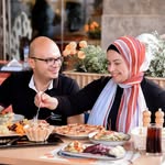 Mr. & Mrs. Foodie