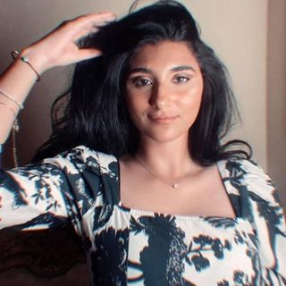 Menna Elzohairy|منة الزُهيري