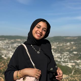 Omnia Awad - أمنية عوض