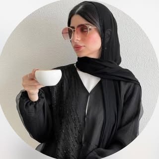 Mona Reviews