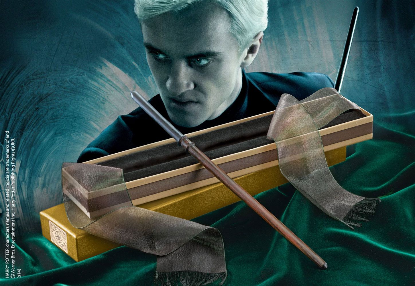 Harry Potter - Draco Malfoys Wand In Ollivanders Box (Merchandise Collectible)