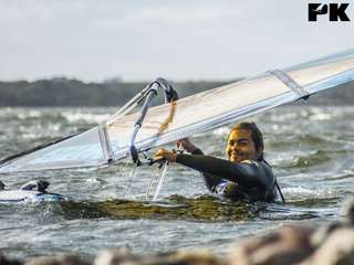 Jacob doet de verleid-de-fotograaf-waterstart op OV!
