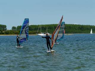 Lifestyle Gijs zet een monkey-jibe-de-luxe-flip op het beginnerscamp!