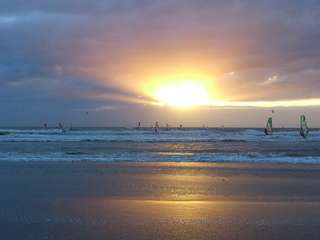 Sunset-sessions at wijkiki! 