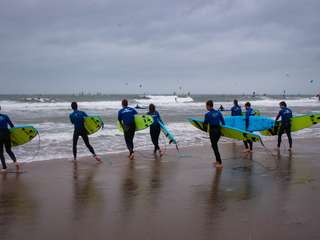 Met mooie swell op komst was de golfsurf clinic dit jaar perfect getimed