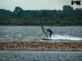 'Ús' Femke (NED-2251) is Nederlands Kampioen Slalom! Daarom deze foto uit de oude doos, waarin ze even laat zien hoe je moet gijpen!