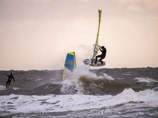 Teun (PK40) laat aan de jonge pikkies zien hoe je met onshore wind omgaat!