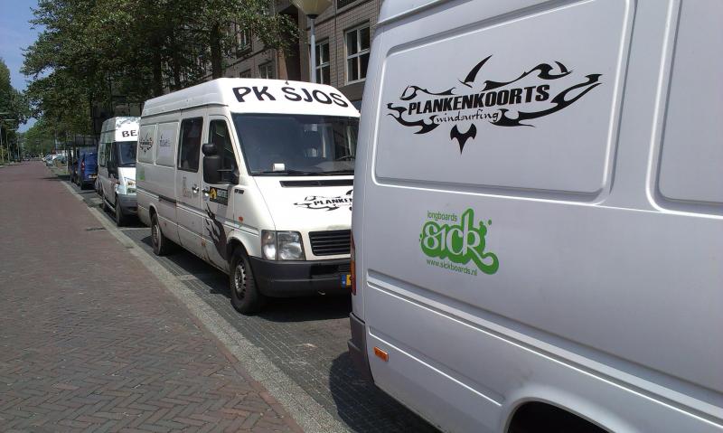 Oude sponsor, nieuwe stickers!