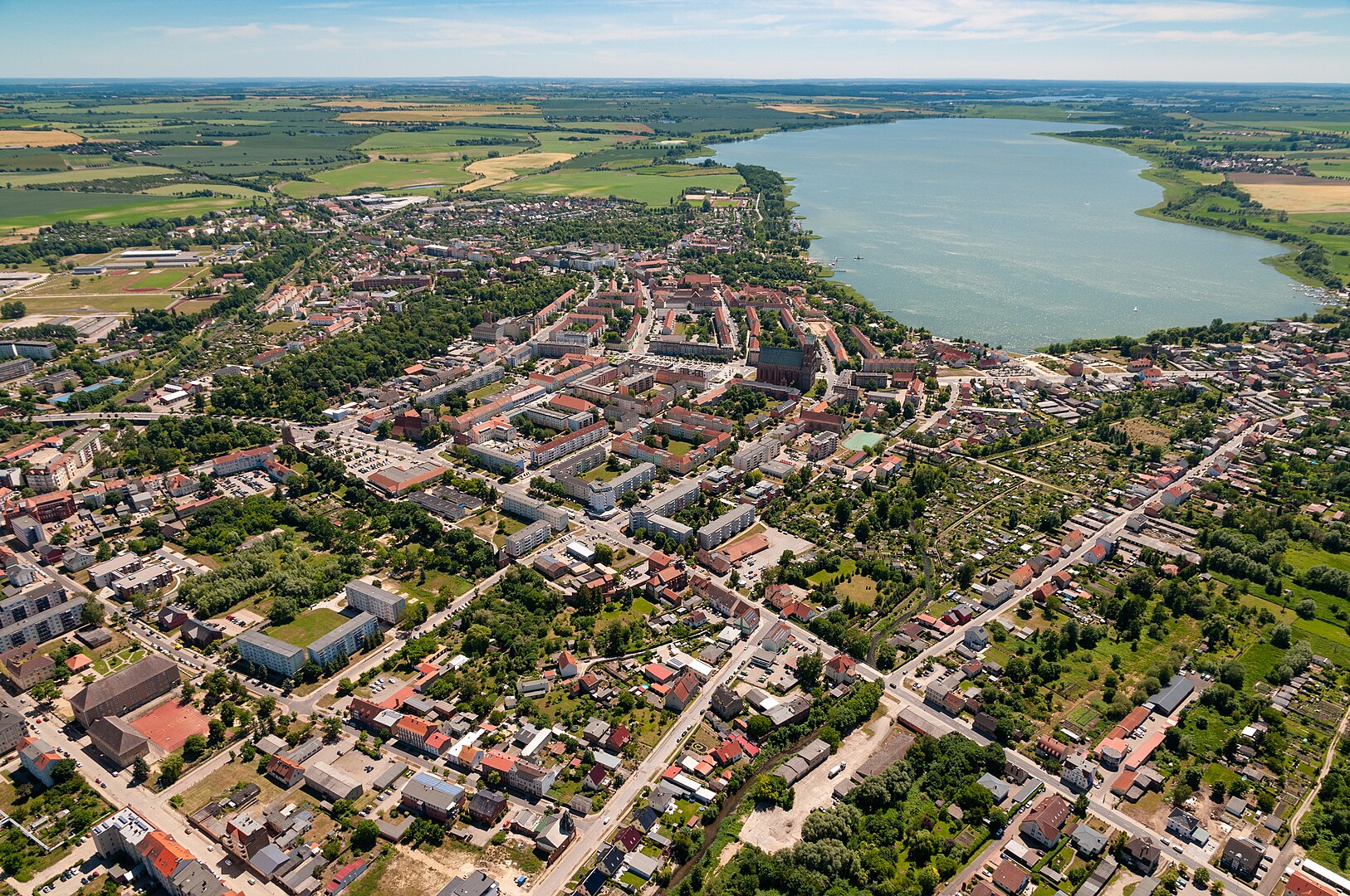 Sechsteiliges FAZ-Spezial aus Prenzlau