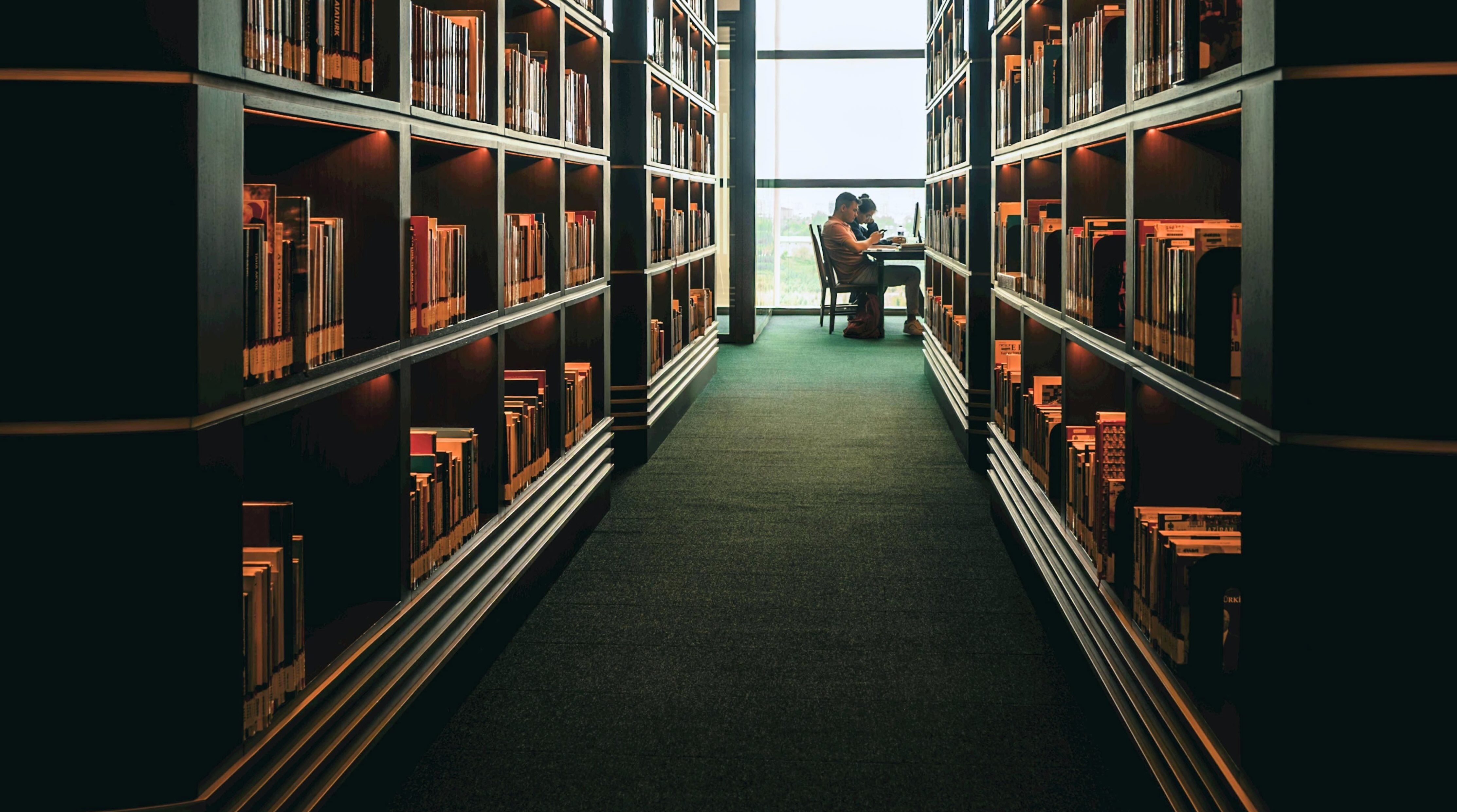 Bild zum Artikel Podcast richtig zitieren: Guide für Bachelorarbeit & Masterarbeit