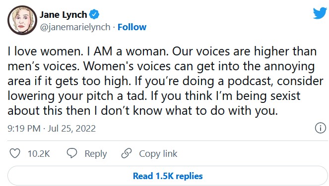 Die Schauspielerin Jane Lynch gibt Frauen Stimmtipps