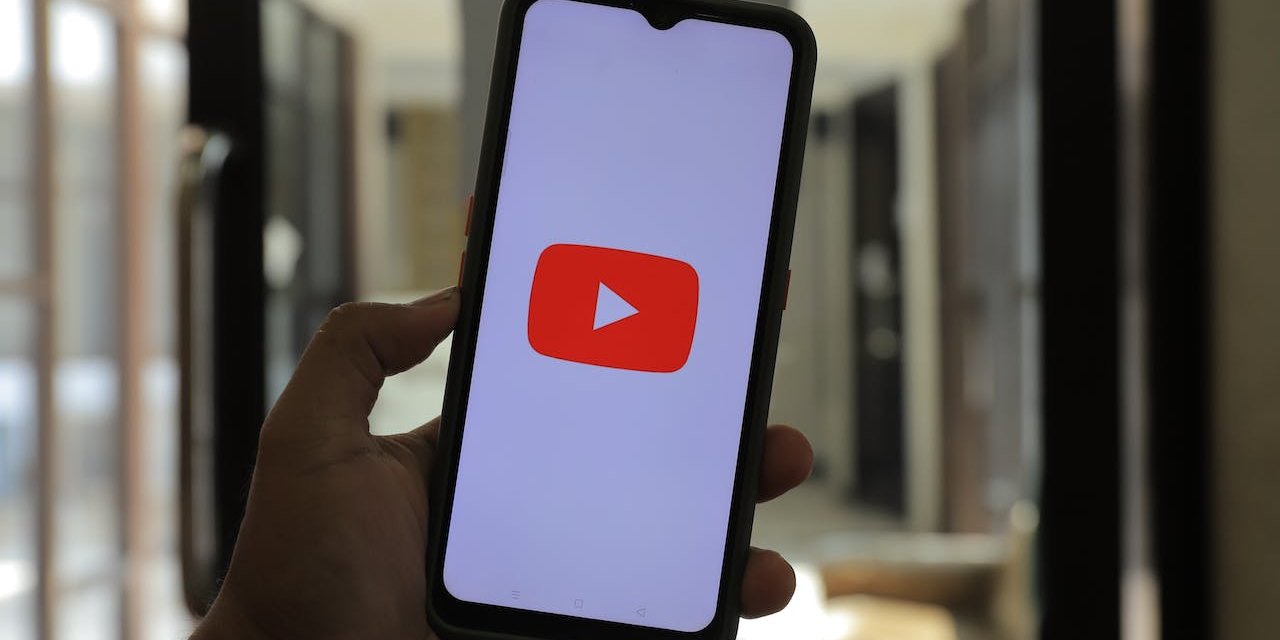 Warum Acast-Podcasts nicht auf YouTube erscheinen