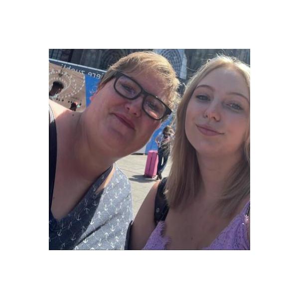 Benutzerfoto MemyselfandI