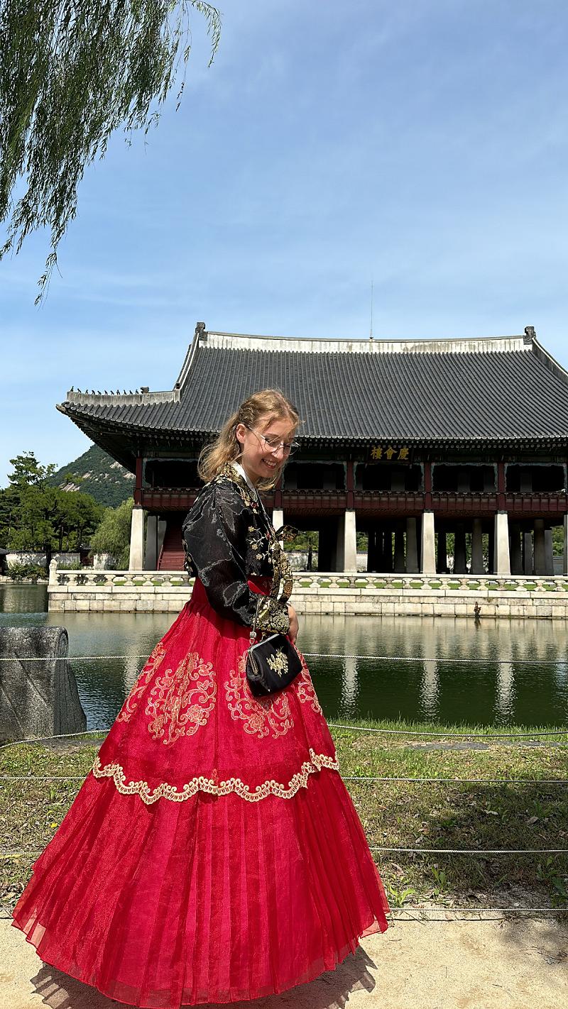 Falling in love with Korea