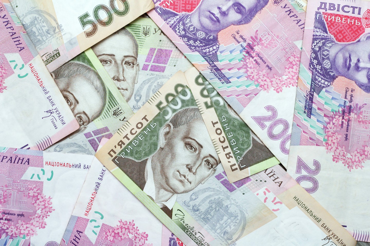 В Украине совокупный убыток 100 крупнейших госкомпаний достиг 10 млрд грн