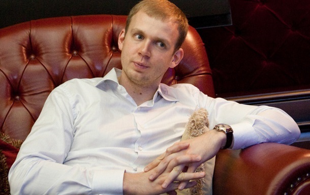 Печерский райсуд арестовал счета офшорных компаний, связанных с Курченко