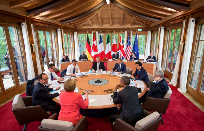Страны G7 решили продлить санкции против РФ