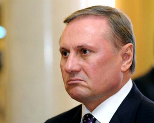 Скандал вокруг ПР: в партии нашли «черную бухгалтерию» и компромат на Ефремова