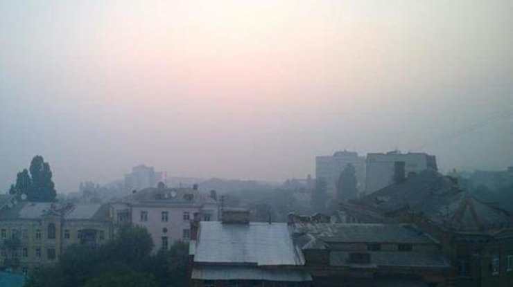 У Києві забруднення атмосфери продовжує перевищувати норми в 5 разів