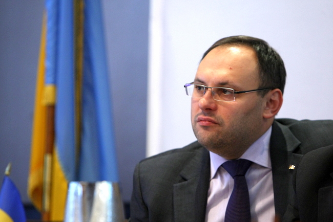 Каськива поймали на Панаме, Украина просит временно арестовать экс-чиновника