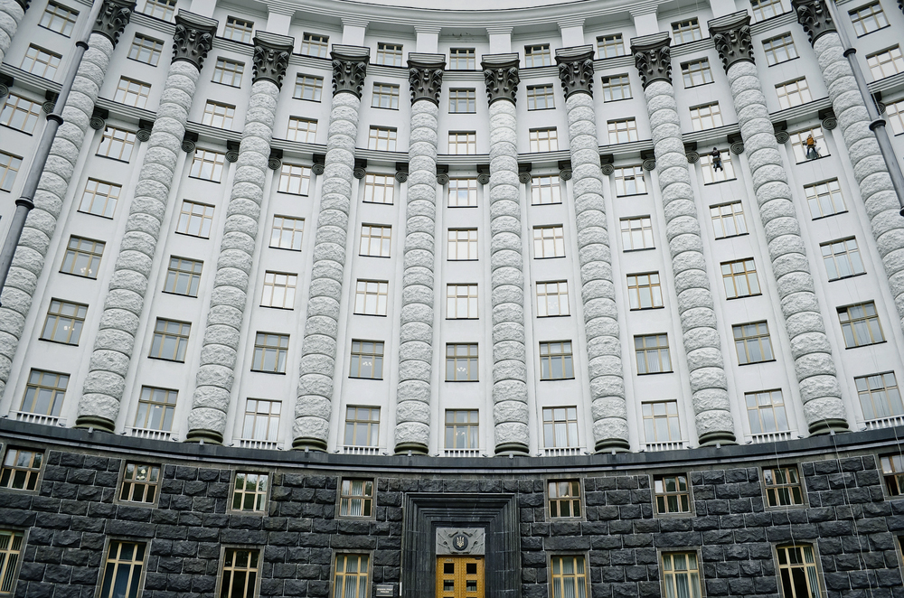 Кабмін збільшив бюджет фонду молодіжного будівництва на 24 млн грн