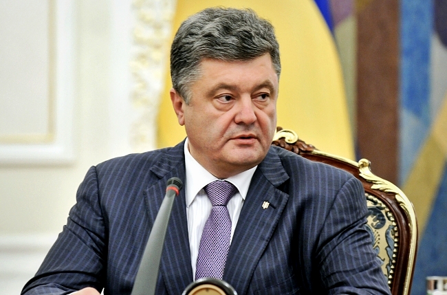 Порошенко запевнив Байдена в незмінності вектора Києва