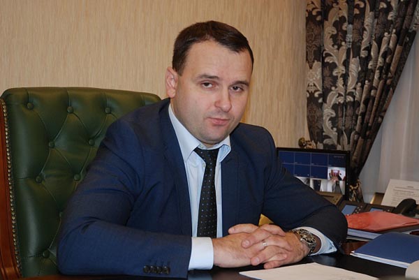 Керівник внутрішньої безпеки фіскалів подав у відставку