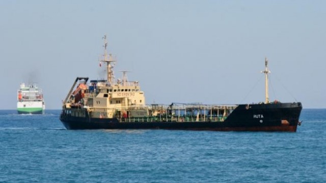 Ливийские военно-морские силы захватили украинский танкер «Рута»