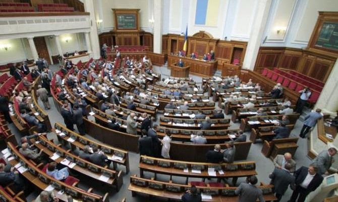 Прогули народних обранців: КВУ назвав суму, яка була утриманна з їх зарплат