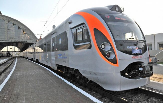 УЗ в листопаді запускає новий «Інтерсіті» з Києва до Тернополя