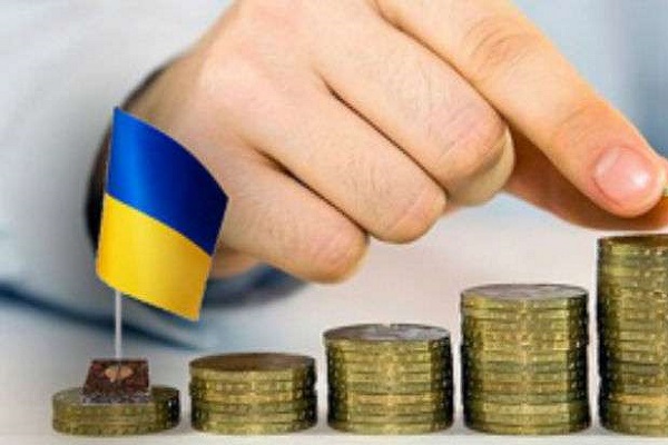 У МЕРТ спрогнозували зростання мінімальної зарплати до 6,2 тис. гривень до 2021