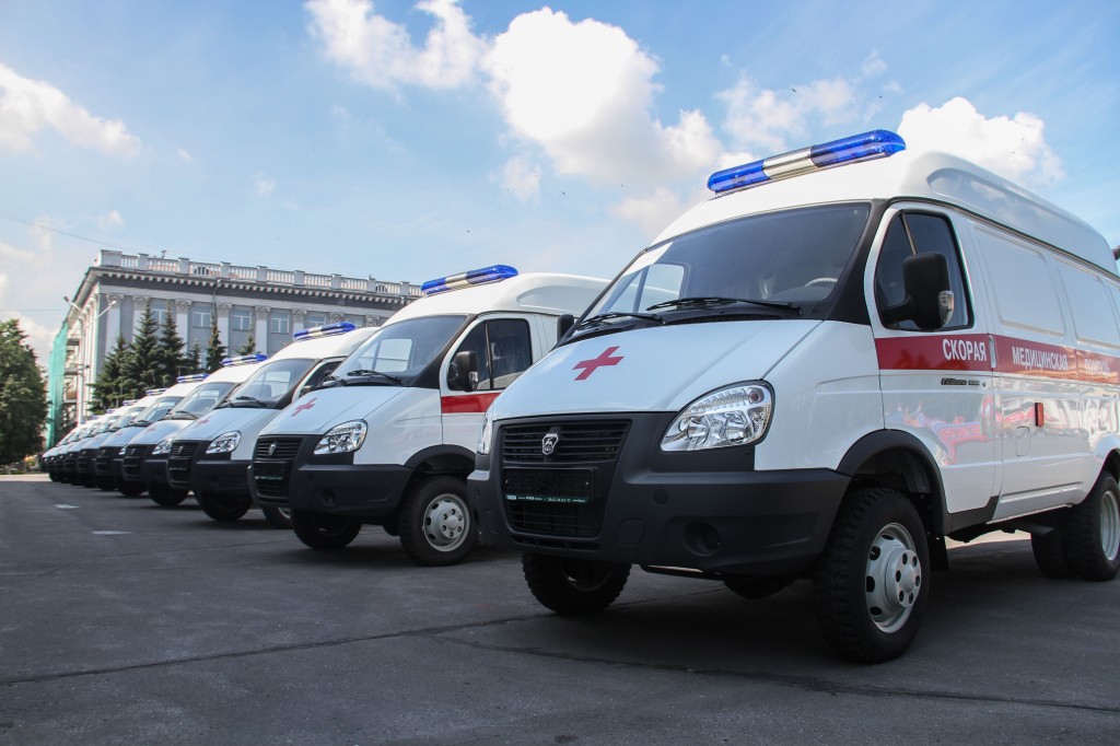 МОЗ Украины отправило 50 новых автомобилей скорой помощи в регионы