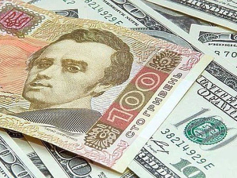 НБУ пересмотрел методику расчета официального курса гривны к доллару США и время его обнародования